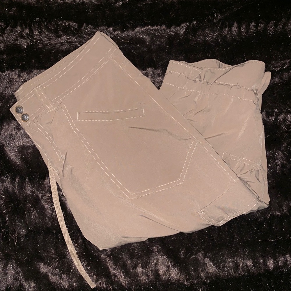 Athleta Tan Capris, With Drawstring Leg, Size 8